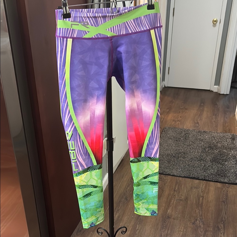 💜NWT Vibrant Multicolor Leggings💜